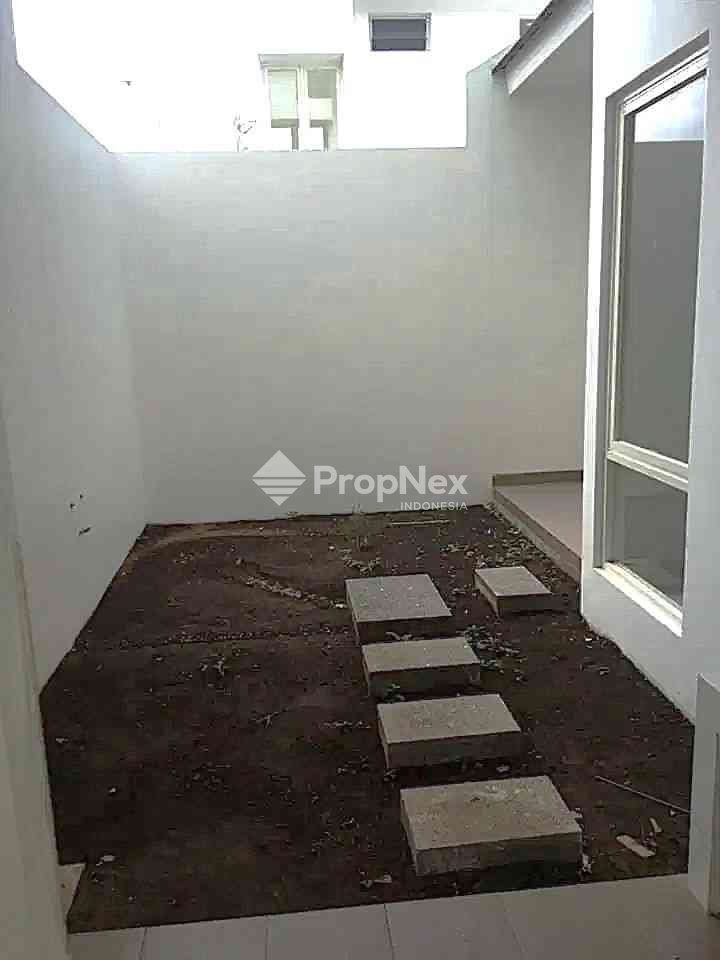 Dijual rumah Citra Garden City Malang cluster Green Hill dekat tol — foto 4